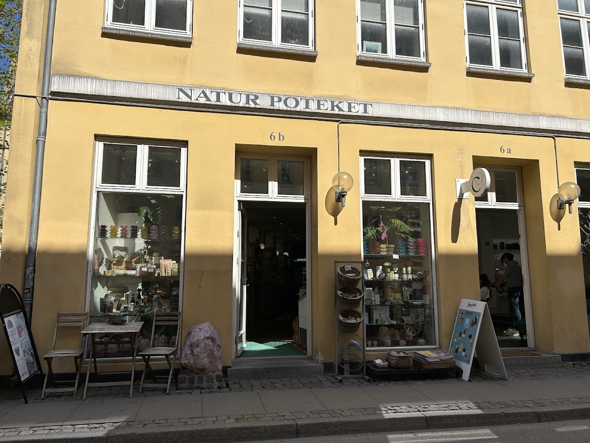 Natural Poteket City