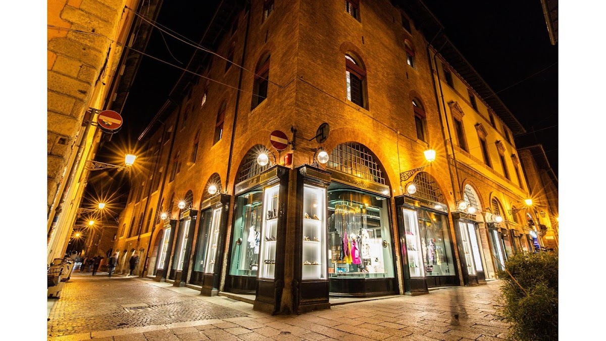 FR Boutique Bologna