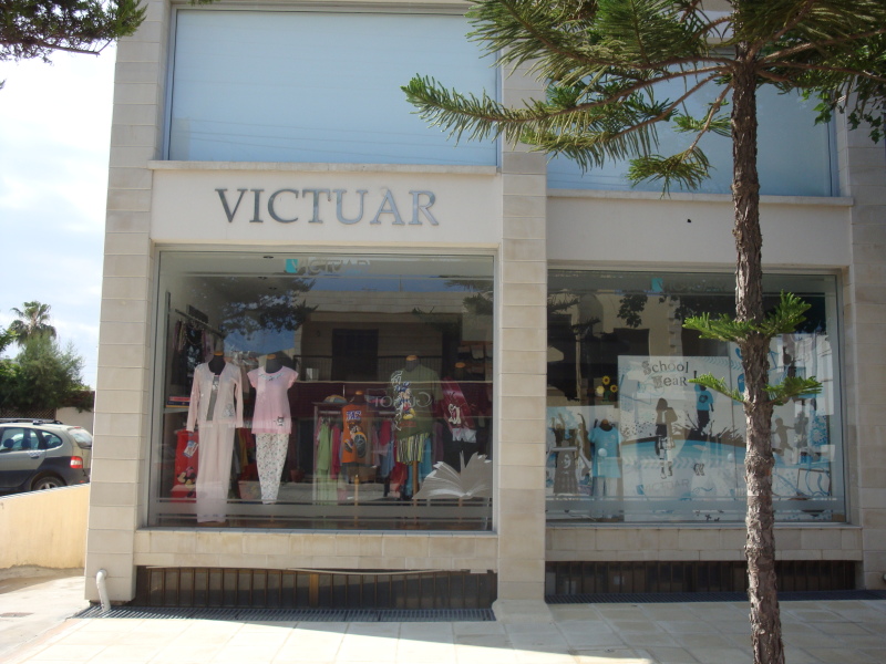 Victuar Uniform Store