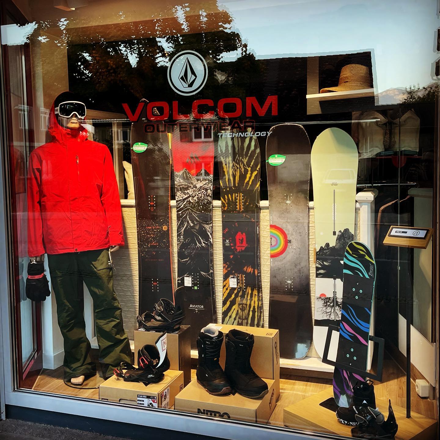 ALTON Premium Board Store