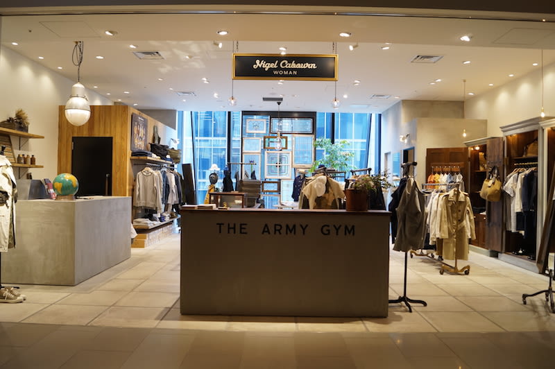 Nigel Cabourn WOMAN THE ARMY GYM TOKYU PLAZA GINZA STORE