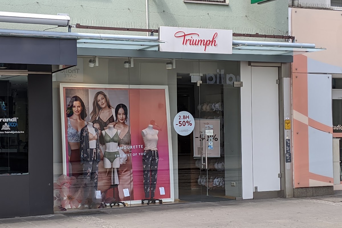 Triumph Lingerie - Landstrasse