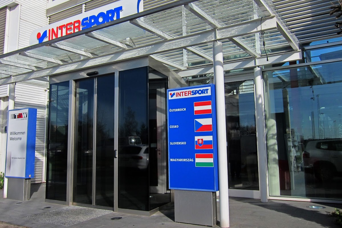 INTERSPORT 