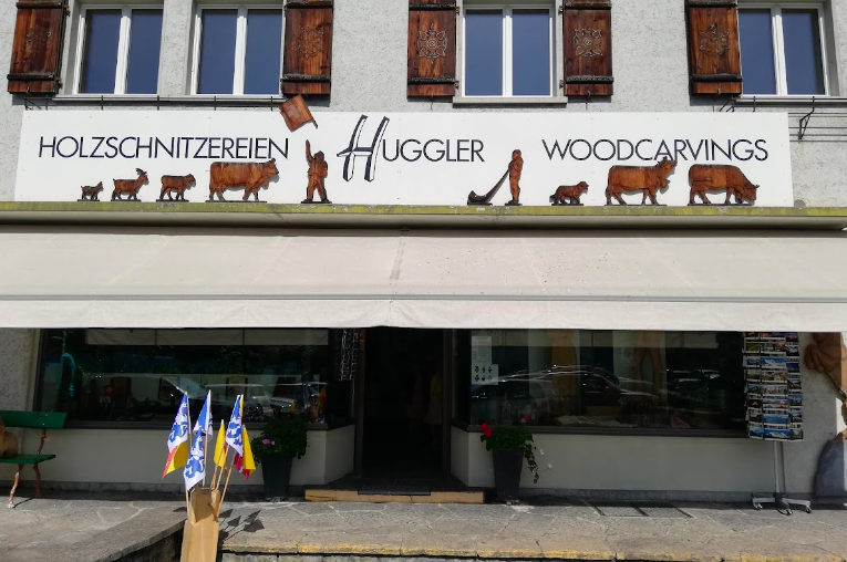 Huggler Holzbildhauerei 