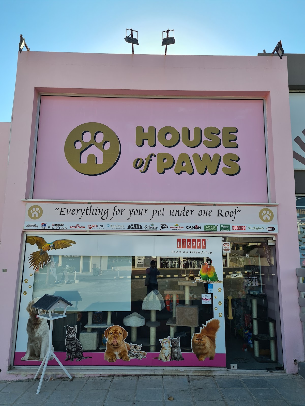 House of Paws