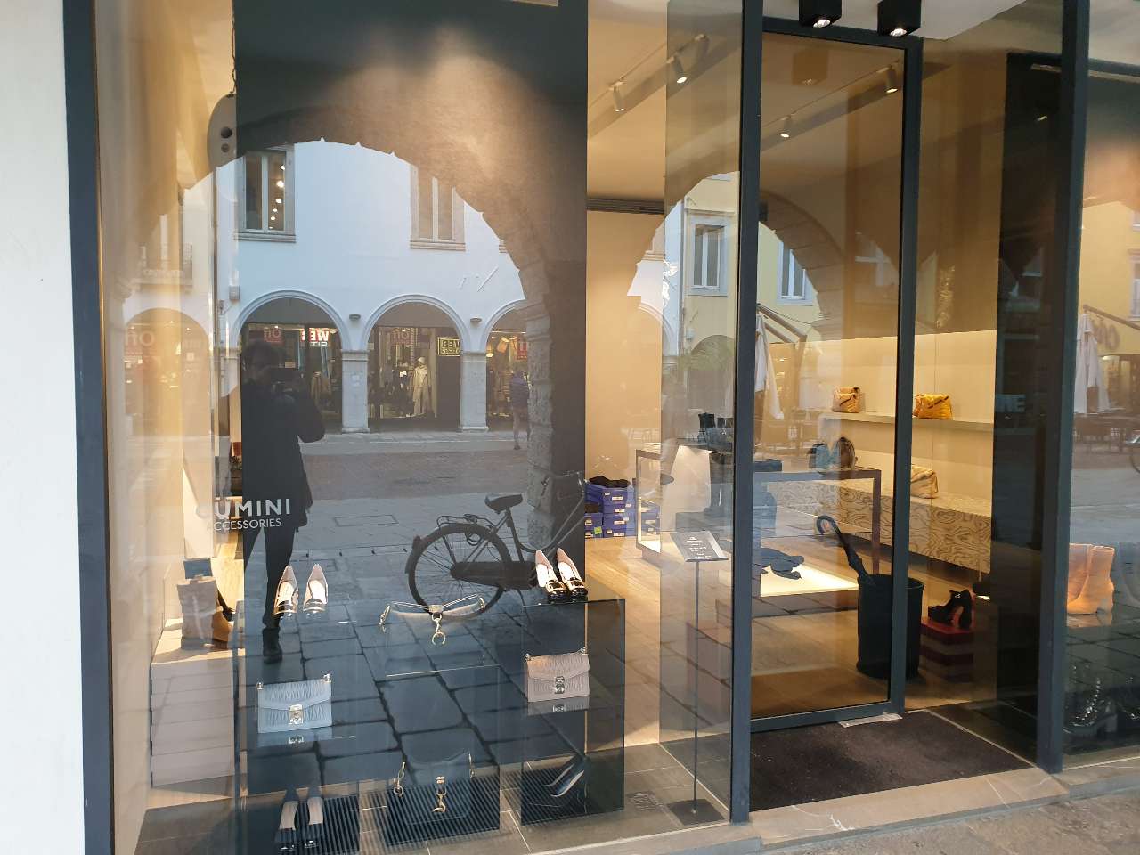 Cumini City Accessories
