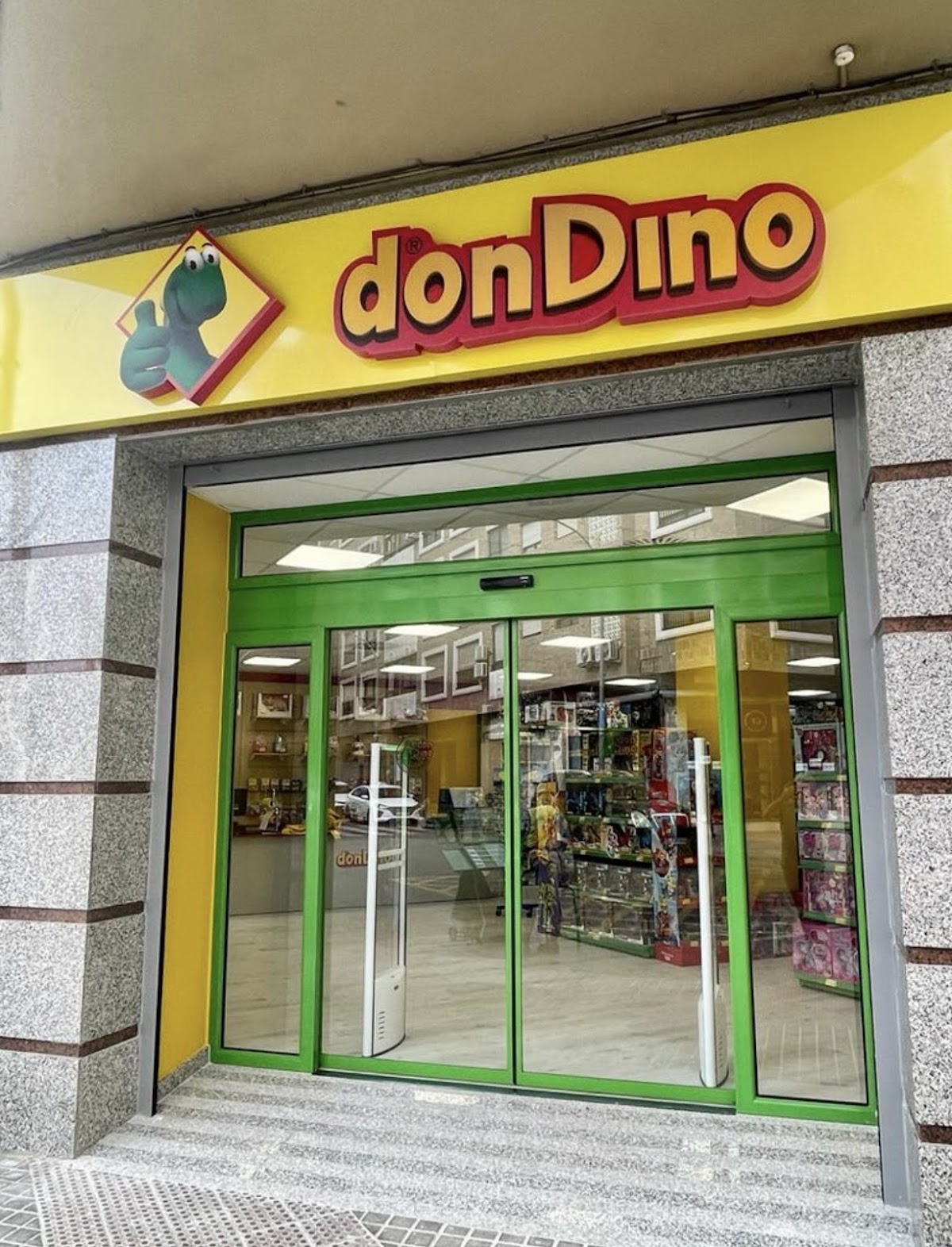 Don Dino Alicante Reyes Católicos
