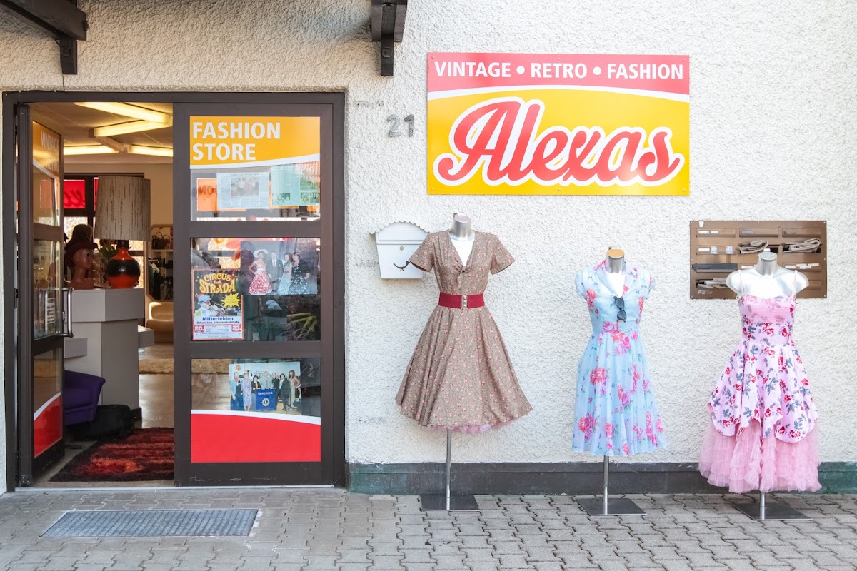 Alexa's Vintage Retro-Fashion-Store