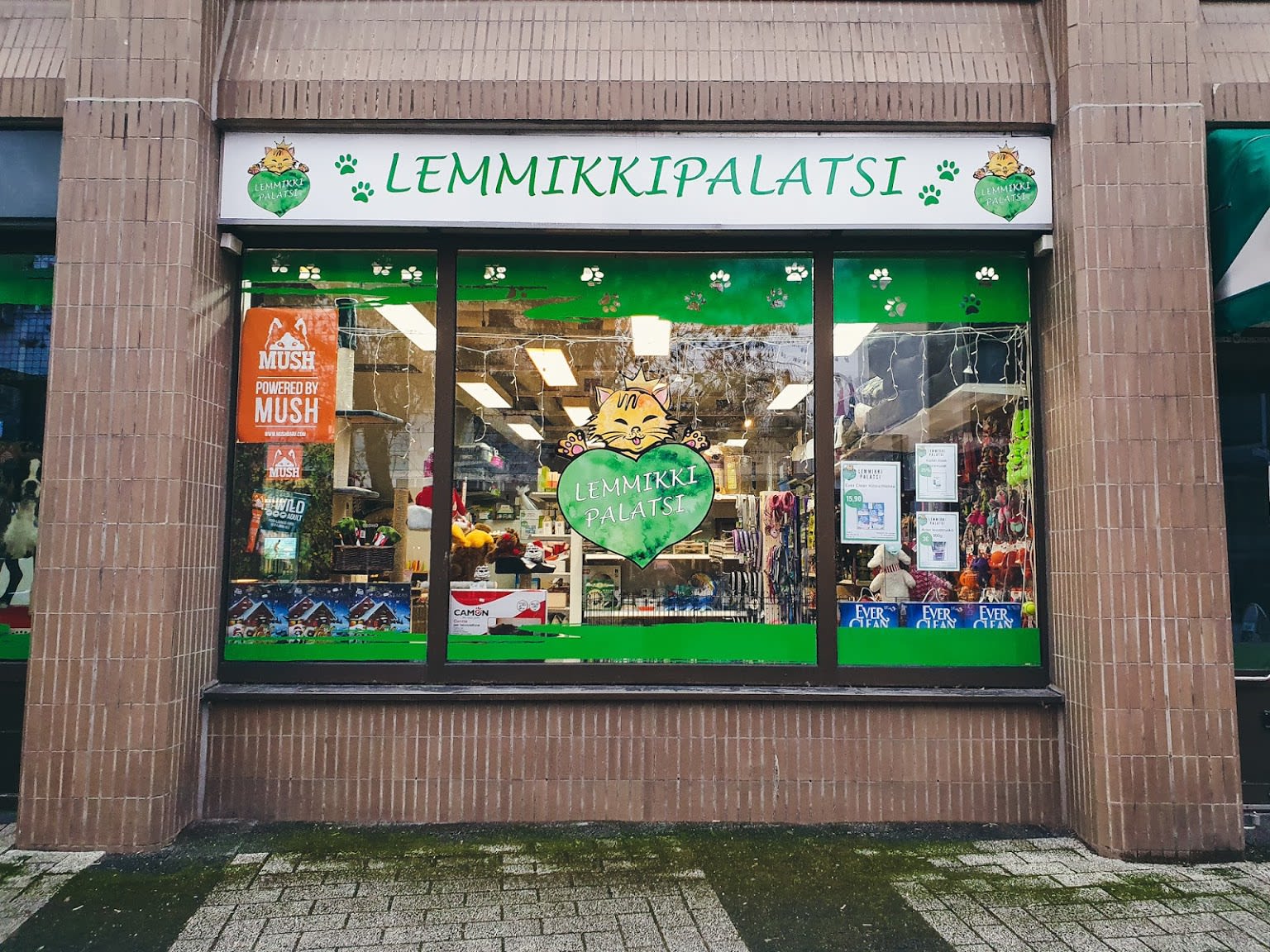 Lemmikki Palatsi