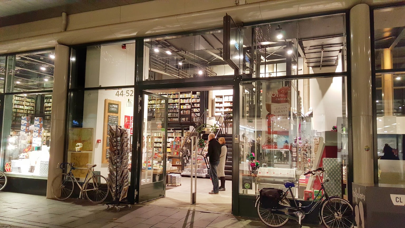 Bookstore van Piere Eindhoven