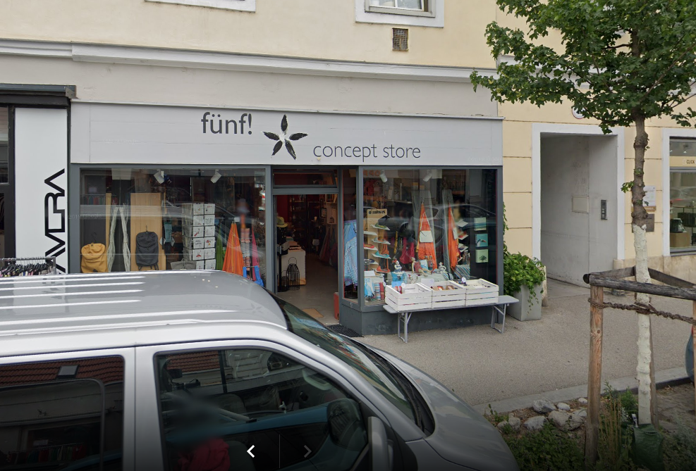 fünf! concept store