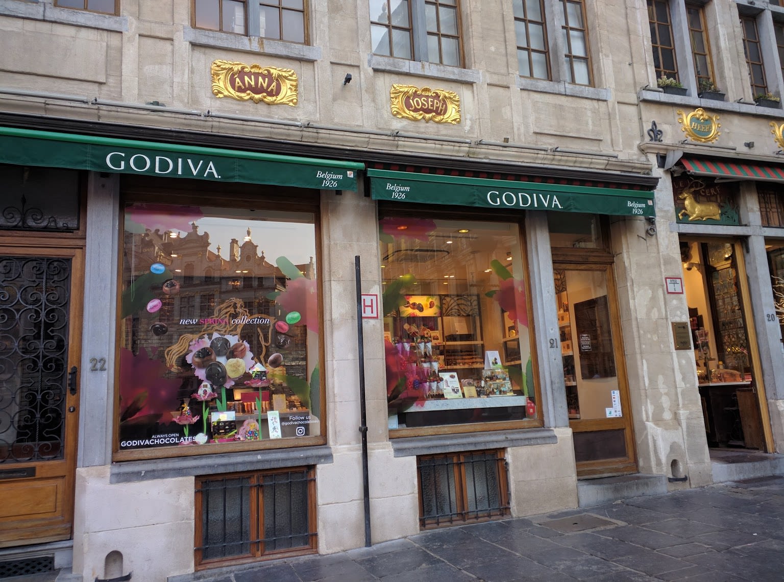 Godiva Grand Place